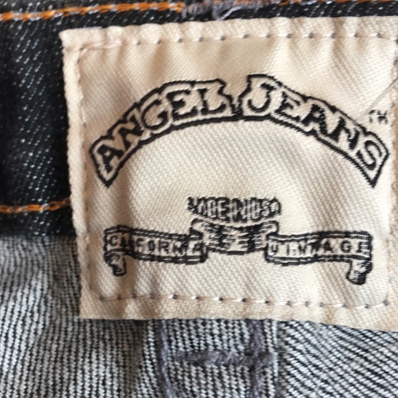 Brand NWT Fleur De Lis Embroidered Back Pocket Jeans with Boot Cut Legs - Picture 5 of 6